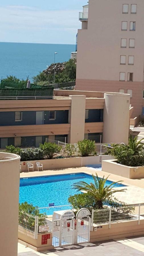 Appartement T3 Traversant Residence Standing Garage Et Piscine Exterieure Gratuits Сет Экстерьер фото